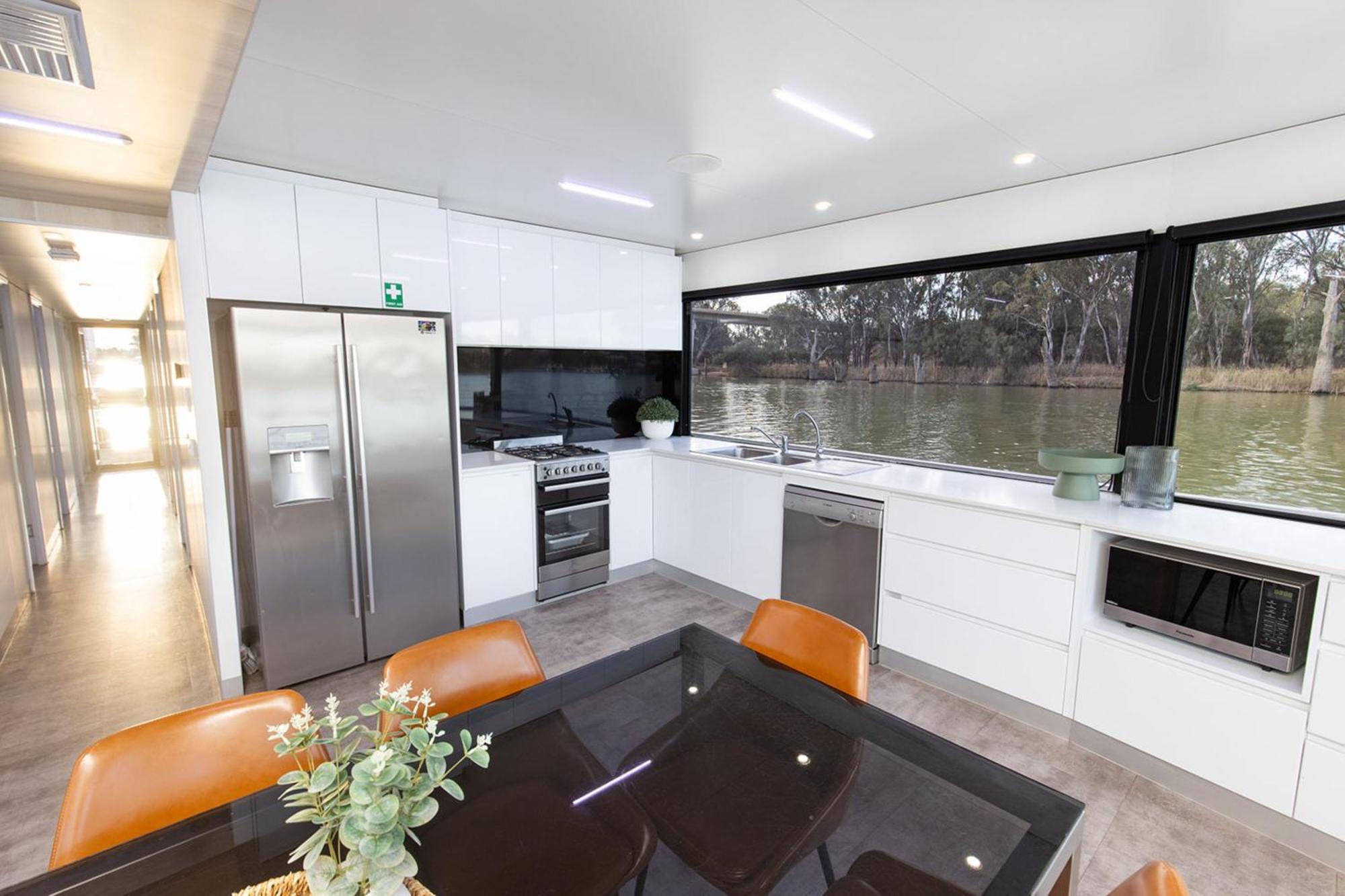 Hotel All Seasons Houseboats Mildura Esterno foto